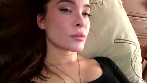 magggg658318 online show from 02/22/26, 12:15