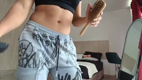 Snapshot of maggie_fit chatting on 07/13/26, 06:55 maggie_fit online show from 07/13/26, 06:55