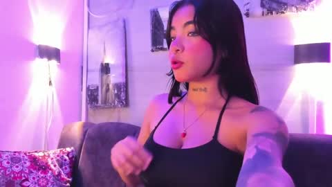 Snapshot of maggie_greene chatting on 10/04/25, 01:09 Maggie online show from 10/04/25, 01:09