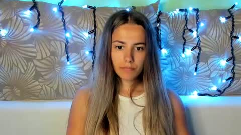 Maggie online show from 08/09/26, 02:24