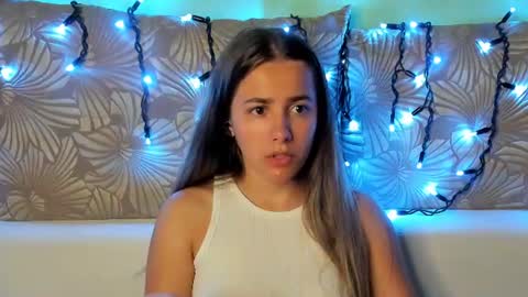 Maggie online show from 08/10/26, 02:59