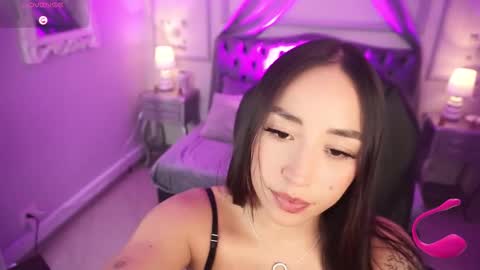 Snapshot of maggietime chatting on 09/25/25, 08:23 online show from 09/25/25, 08:23