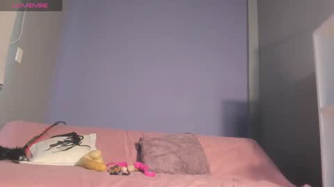 Snapshot of magic_axa_graham chatting on 12/12/24, 08:53 My name is magic axa grahamDont forget to follow me IG online show from 12/12/24, 08:53