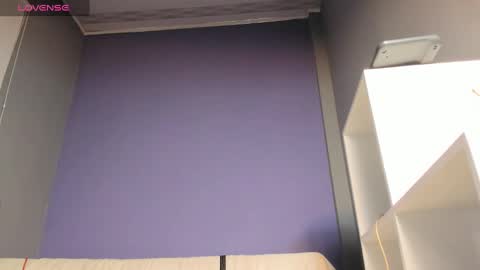 Snapshot of magic_axa_graham chatting on 12/22/24, 03:55 My name is magic axa grahamDont forget to follow me IG online show from 12/22/24, 03:55