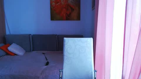 Margo online show from 10/06/25, 01:41