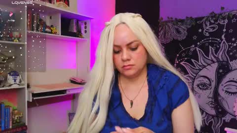 Claire online show from 01/11/26, 01:10