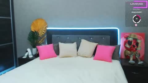 Hypnotizing online show from 12/10/24, 07:58