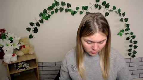 Snapshot of magic_katarina_ chatting on 12/12/24, 08:25 magic_katarina_ online show from 12/12/24, 08:25