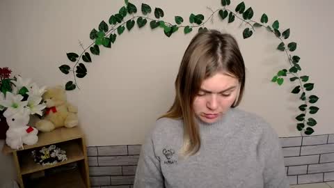 Snapshot of magic_katarina_ chatting on 12/17/24, 08:01 magic_katarina_ online show from 12/17/24, 08:01