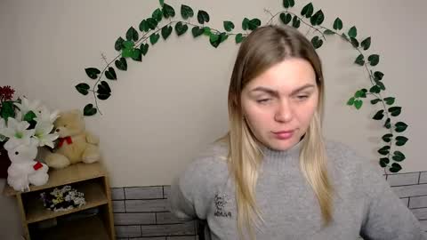 Snapshot of magic_katarina_ chatting on 12/20/24, 08:17 magic_katarina_ online show from 12/20/24, 08:17