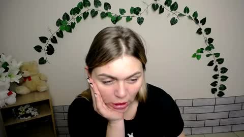 Snapshot of magic_katarina_ chatting on 01/17/25, 09:49 magic_katarina_ online show from 01/17/25, 09:49