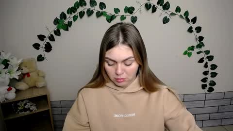 Snapshot of magic_katarina_ chatting on 01/20/25, 06:31 magic_katarina_ online show from 01/20/25, 06:31