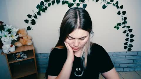 Snapshot of magic_katarina_ chatting on 02/10/25, 10:20 magic_katarina_ online show from 02/10/25, 10:20