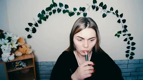 Snapshot of magic_katarina_ chatting on 03/05/25, 09:49 magic_katarina_ online show from 03/05/25, 09:49