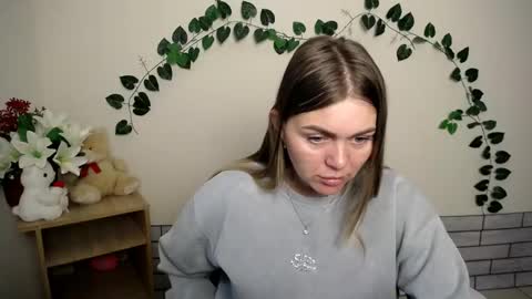 Snapshot of magic_katarina_ chatting on 10/15/25, 07:19 magic_katarina_ online show from 10/15/25, 07:19