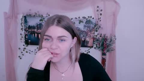 Snapshot of magic_katarina_ chatting on 11/18/25, 09:58 magic_katarina_ online show from 11/18/25, 09:58