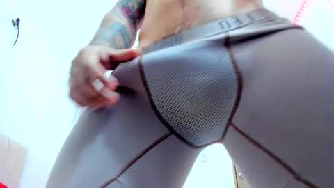 Magic Mike online show from 10/19/25, 01:45