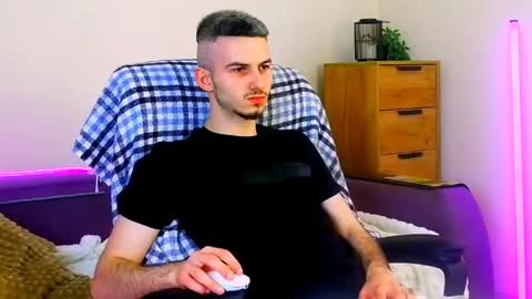 magic_storms online show from 05/25/26, 01:28