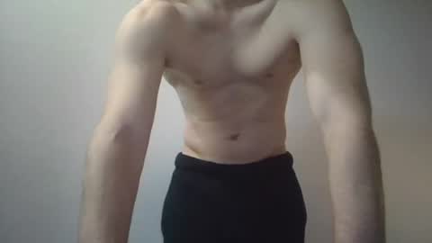 Snapshot of magic_toni chatting on 03/04/26, 10:54 Magic Toni online show from 03/04/26, 10:54