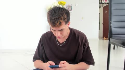 Tony Hoffa online show from 12/29/24, 05:44