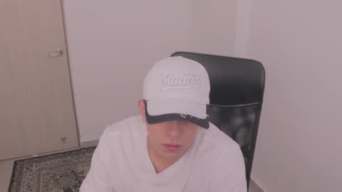 Tony Hoffa online show from 09/21/25, 06:53