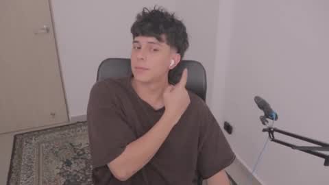 Tony Hoffa online show from 10/01/25, 08:04