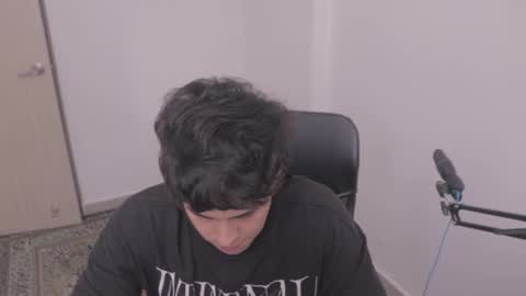 Tony Hoffa online show from 11/11/25, 06:52