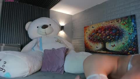 magic_zahara online show from 05/31/26, 04:09