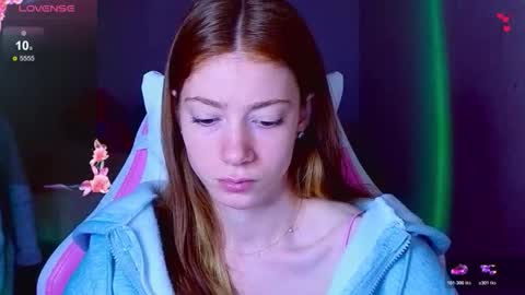 Snapshot of magicladyy chatting on 12/15/25, 07:40 Angel online show from 12/15/25, 07:40