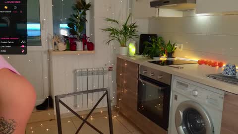 MagicLove online show from 12/19/25, 03:13