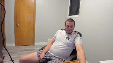 Magic176 online show from 11/30/25, 01:37