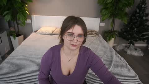 Emily online show from 12/11/24, 06:58