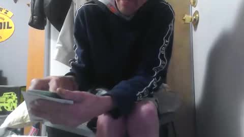 magicstick8049 online show from 04/07/26, 11:32