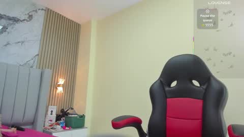 magievans1 online show from 09/23/25, 02:58