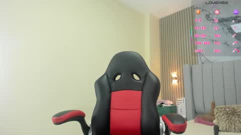 magievans1 online show from 05/08/26, 07:08