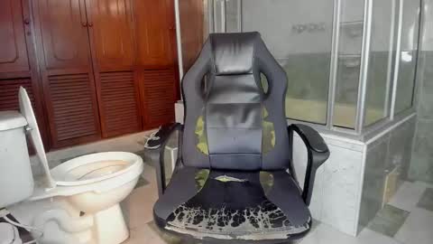 Magnus Alejo online show from 10/04/25, 11:30