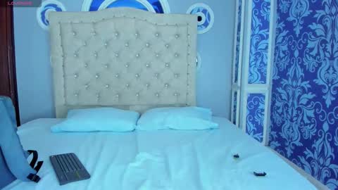 Snapshot of magnus_alejo chatting on 03/09/26, 11:25 Magnus Alejo online show from 03/09/26, 11:25