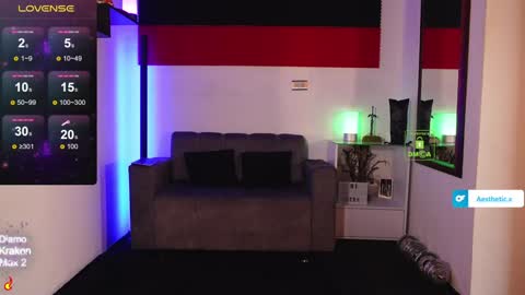 Snapshot of magnus_savage chatting on 01/18/25, 05:37 If you want me to use the Lovense please let me know -- online show from 01/18/25, 05:37