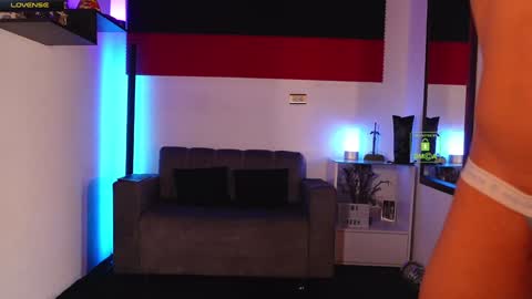 Snapshot of magnus_savage chatting on 01/19/25, 05:18 If you want me to use the Lovense please let me know -- online show from 01/19/25, 05:18