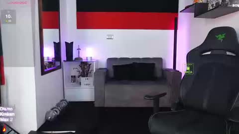 Snapshot of magnus_savage chatting on 09/17/25, 03:46 If you want me to use the Lovense please let me know -- online show from 09/17/25, 03:46