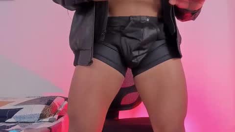 Magnusclark online show from 02/28/26, 07:04