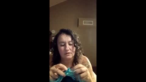 Snapshot of magsmarsh13 chatting on 12/19/25, 05:03 magsmarsh13 online show from 12/19/25, 05:03