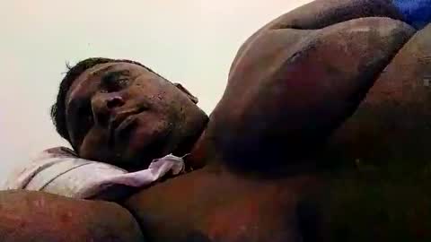 Snapshot of maheel84 chatting on 11/05/25, 12:05 maheel84 online show from 11/05/25, 12:05