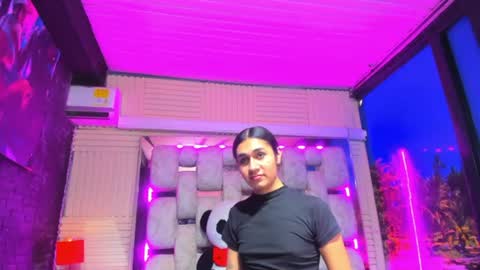 mahiara hot online show from 06/12/26, 03:55