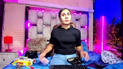 mahiara hot online show from 06/24/26, 02:16