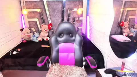 mahiara hot online show from 07/23/26, 12:58
