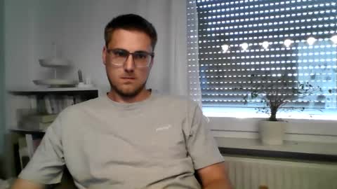 Snapshot of mahrcuhs chatting on 06/02/26, 03:14 mahrcuhs online show from 06/02/26, 03:14