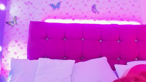 Snapshot of mai_higurashi chatting on 02/21/26, 02:40 Mai online show from 02/21/26, 02:40