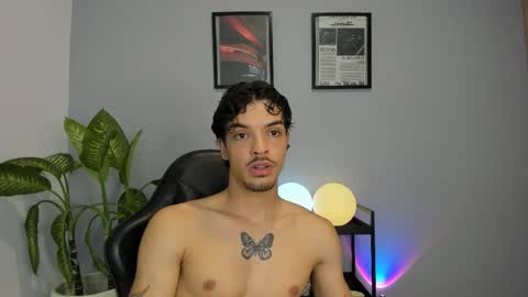 mai_sanchez online show from 01/15/26, 01:10