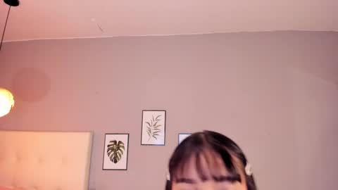 Maia online show from 11/23/25, 01:44